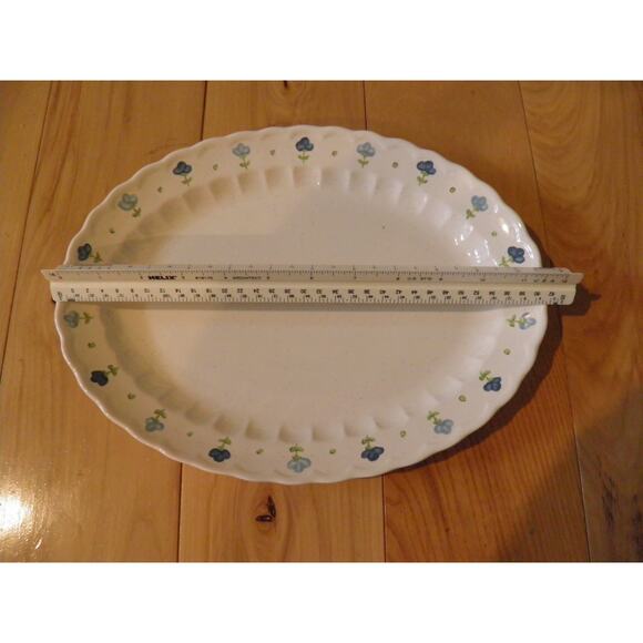 Floral Trim True Blue Vernon Ware by Metlox, Oval Serving Platter 12 1/4” - Picture 3 of 12